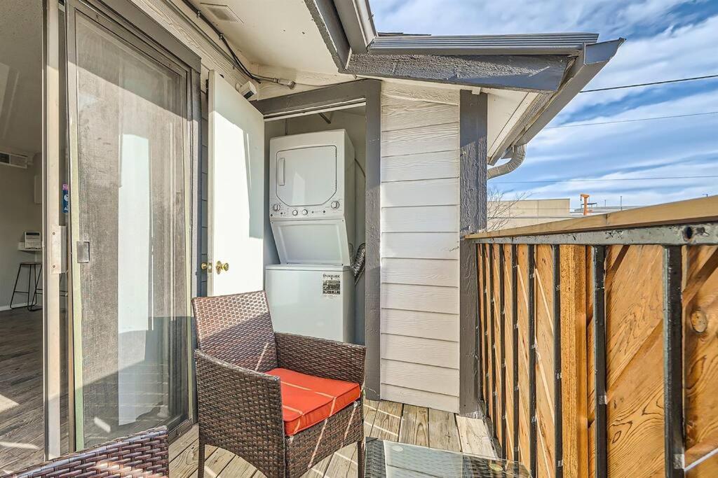 Chic 2B Getaway - 10Min To Dtwn - W/D, Pool, Prkg Apartment Austin Exterior photo